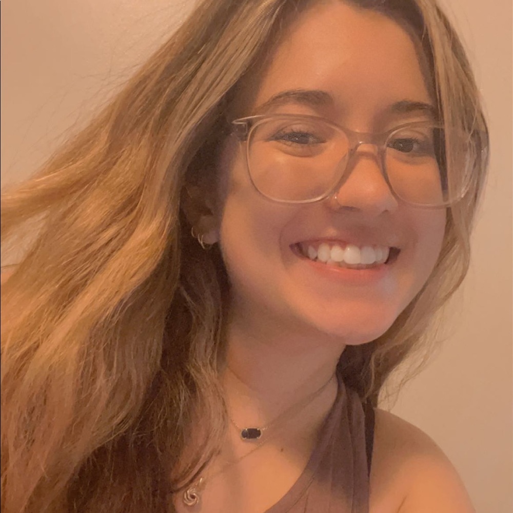 Meet your Posher, Ava